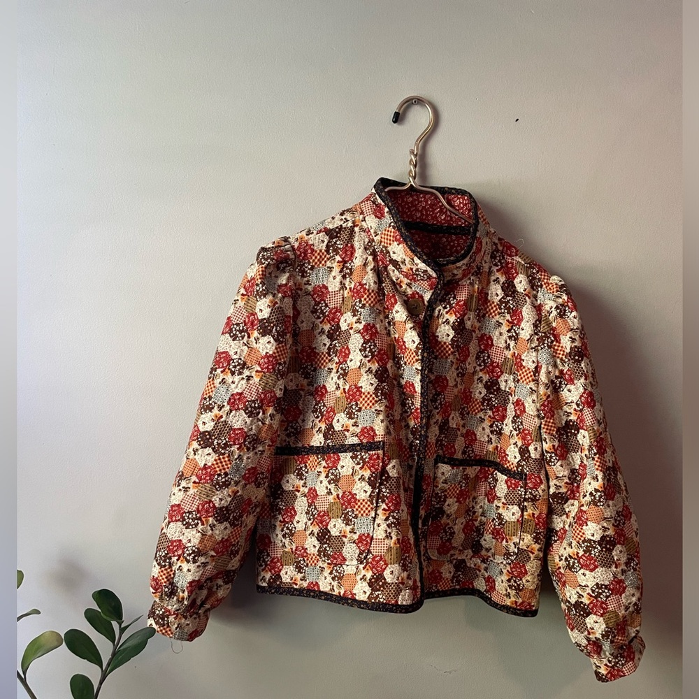 Cropped quilt jacket - reversible